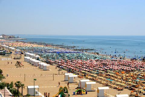 Отель Due Palme Каорле Экстерьер фото